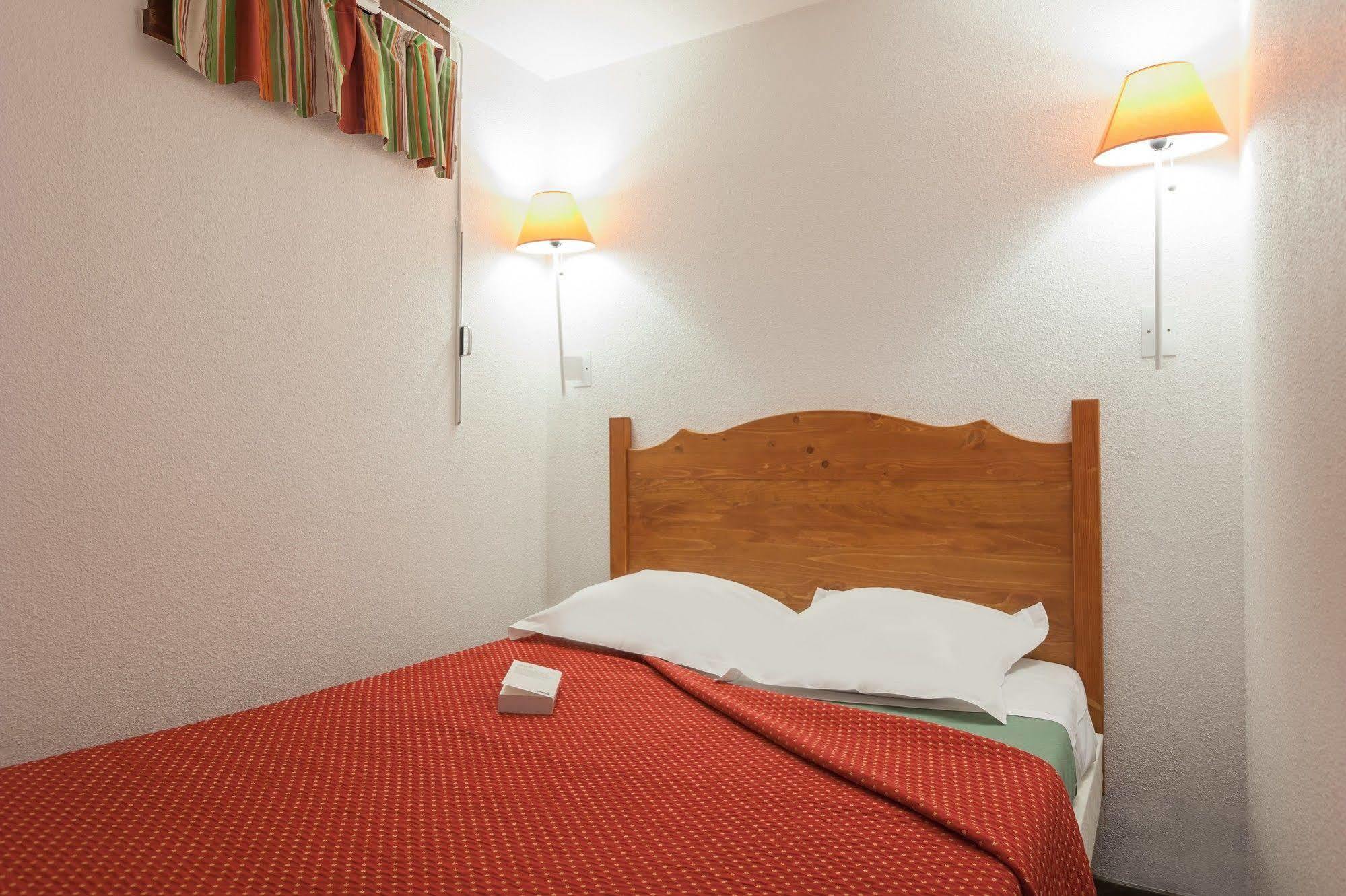 Les Melezes Apartment *